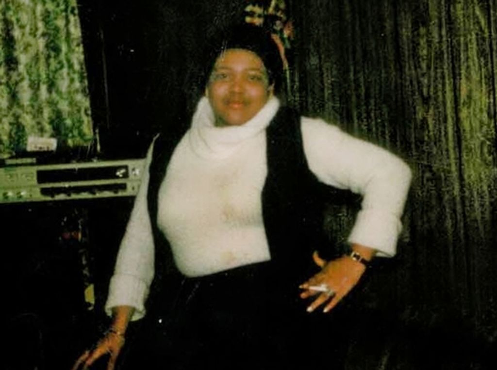 Sharon Lynn Smith-Thorn Profile Photo