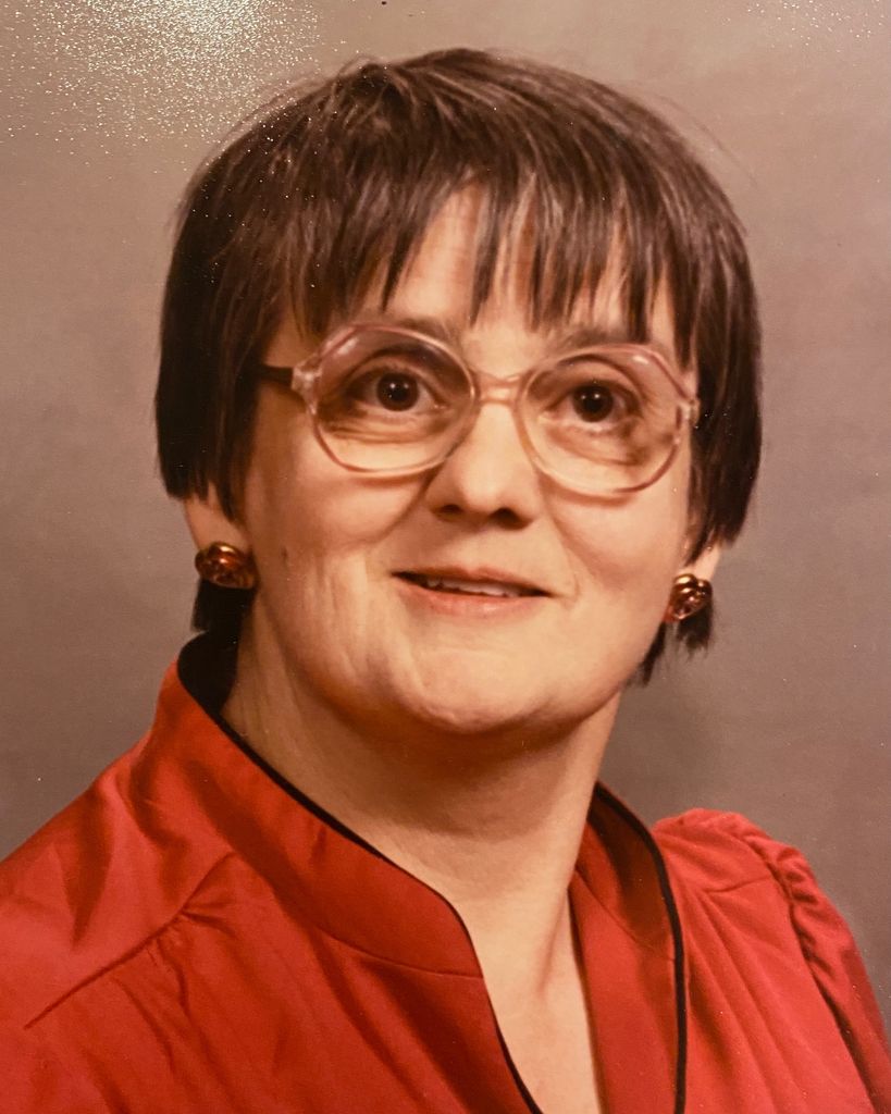 Lea Paige Walker Profile Photo