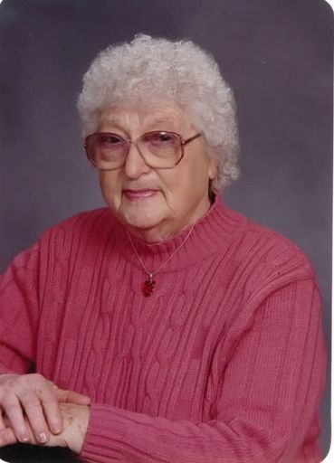 Eda Alvina-Sophia Schoenborn Profile Photo