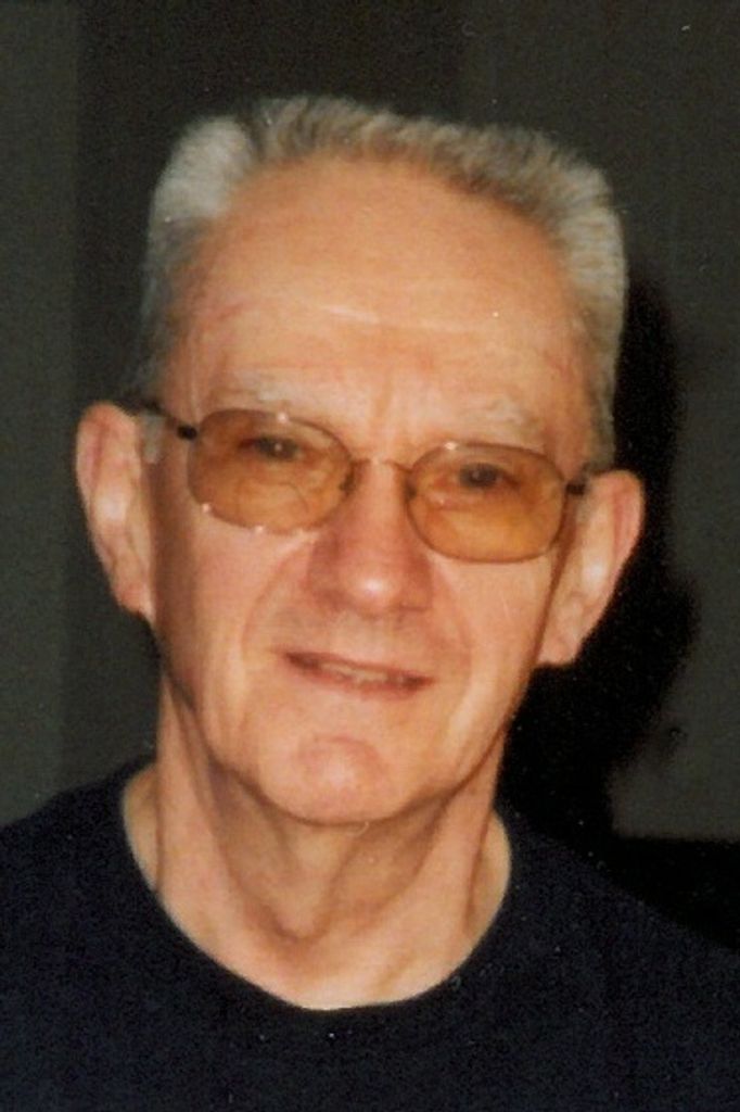 Robert Eugene "Bob" Shade