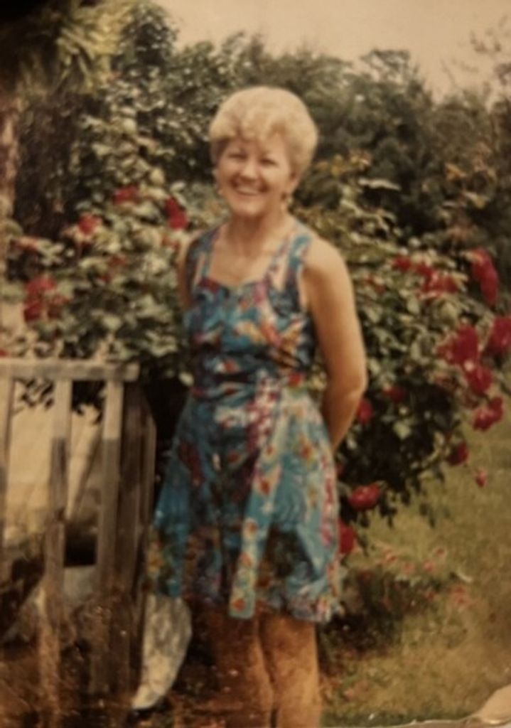 Magelene "Maggie" L. Mckenzie Profile Photo