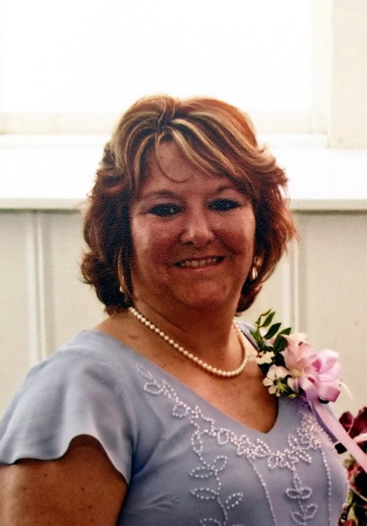 Vicki Lynne (Fitzroy)  Holbrook