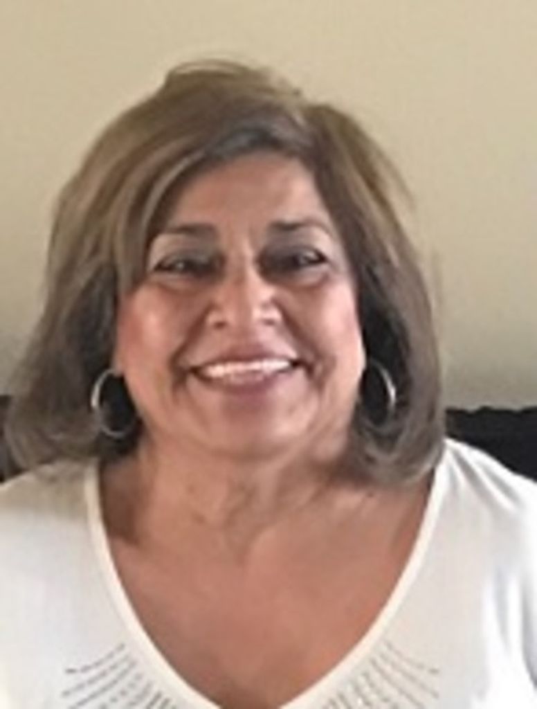 Guadalupe "Lupe" Valle Moreno