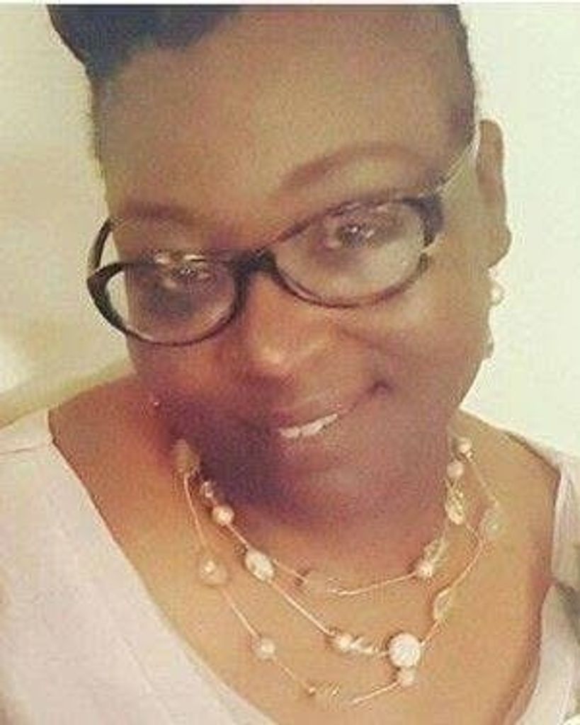 Michelle R. Thomas