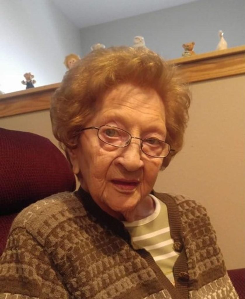 Helen Bonnet Profile Photo