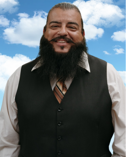 Santos Gutierrez Jr. Profile Photo