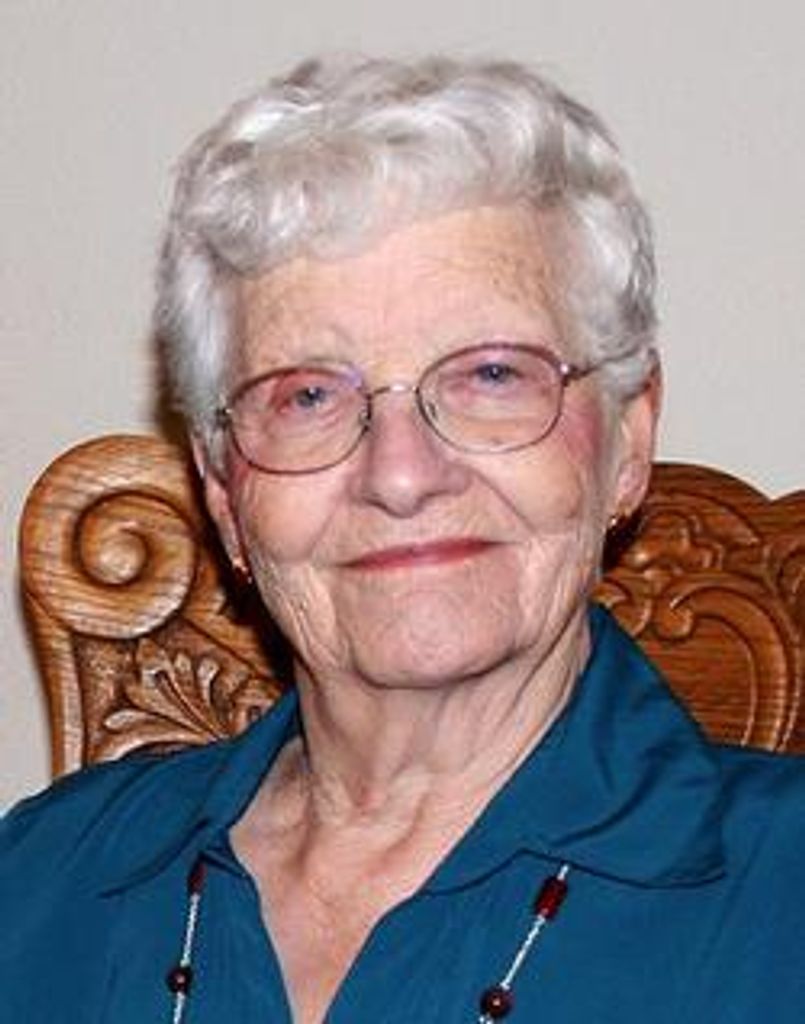 Elma E Christensen