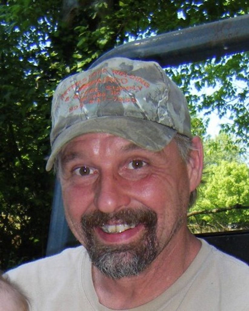 Christopher Warren Jones Profile Photo