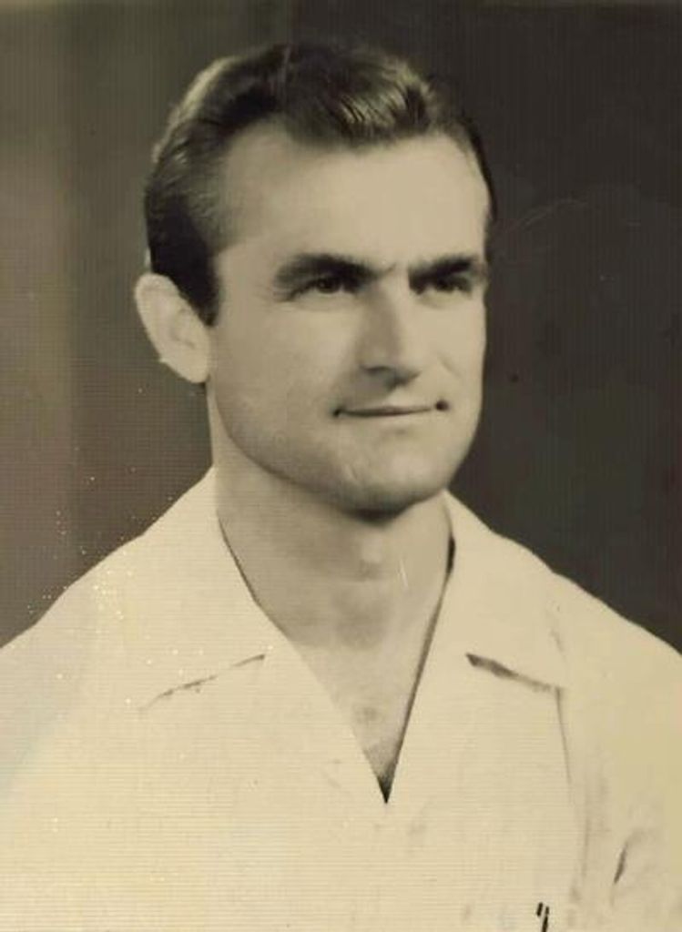 Vasillaq Zariu Profile Photo