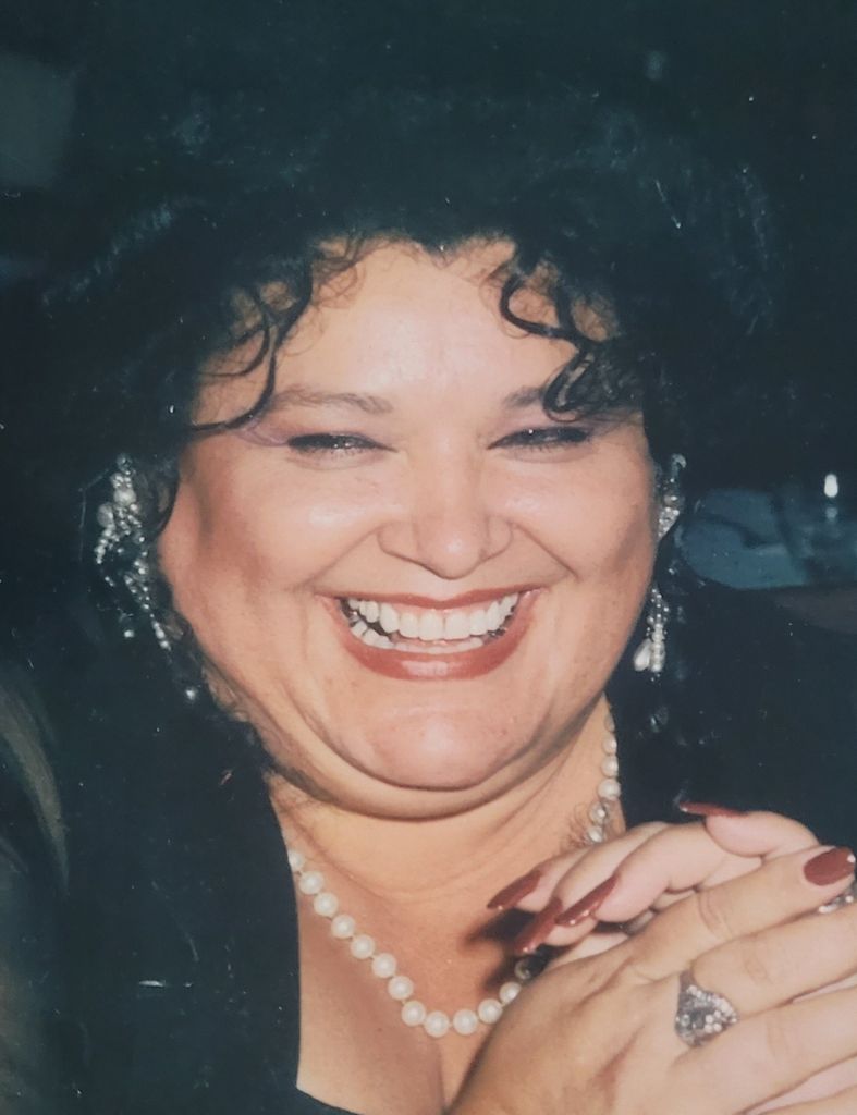Lucia Zamudio Profile Photo
