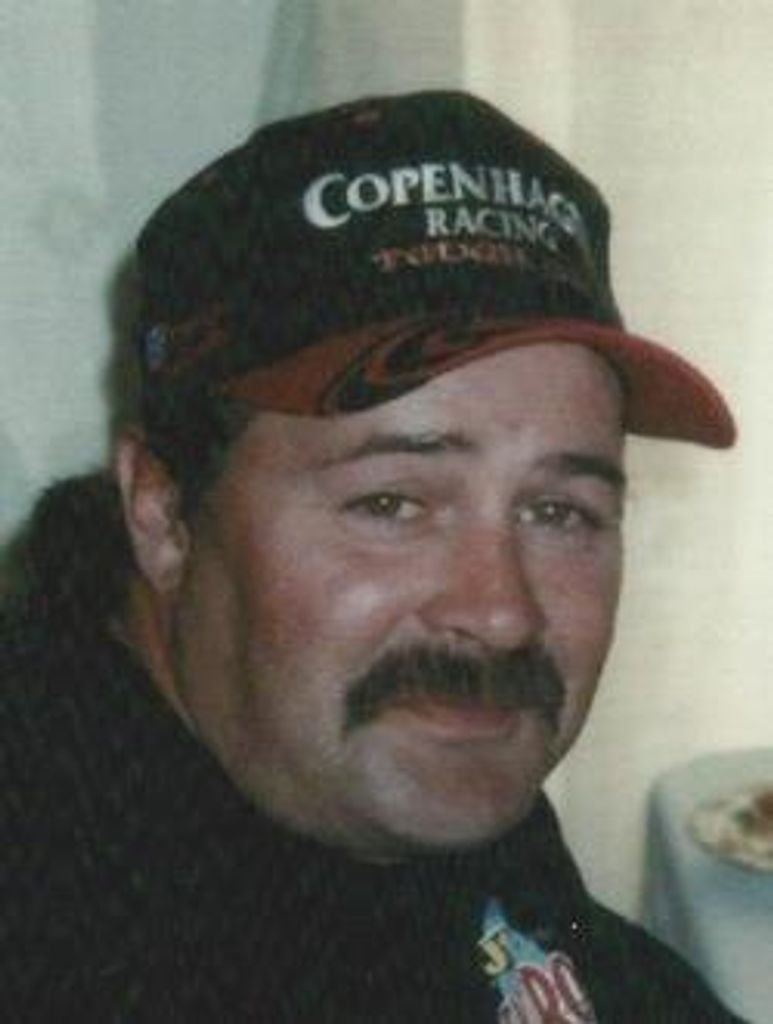 Brett Alan Jones Profile Photo