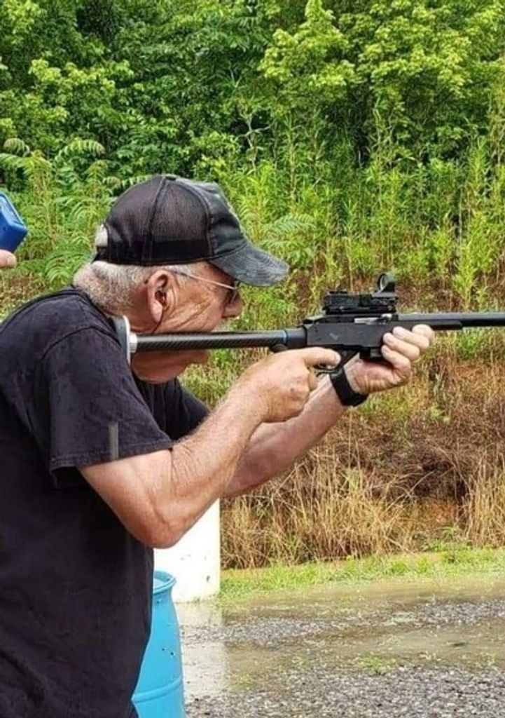 Gilford Leonard Thompson Profile Photo