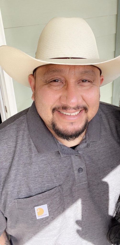 Julio Cesar Contreras Profile Photo