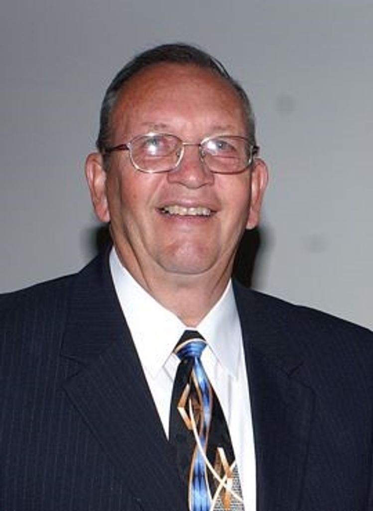 Lewis Russell Long