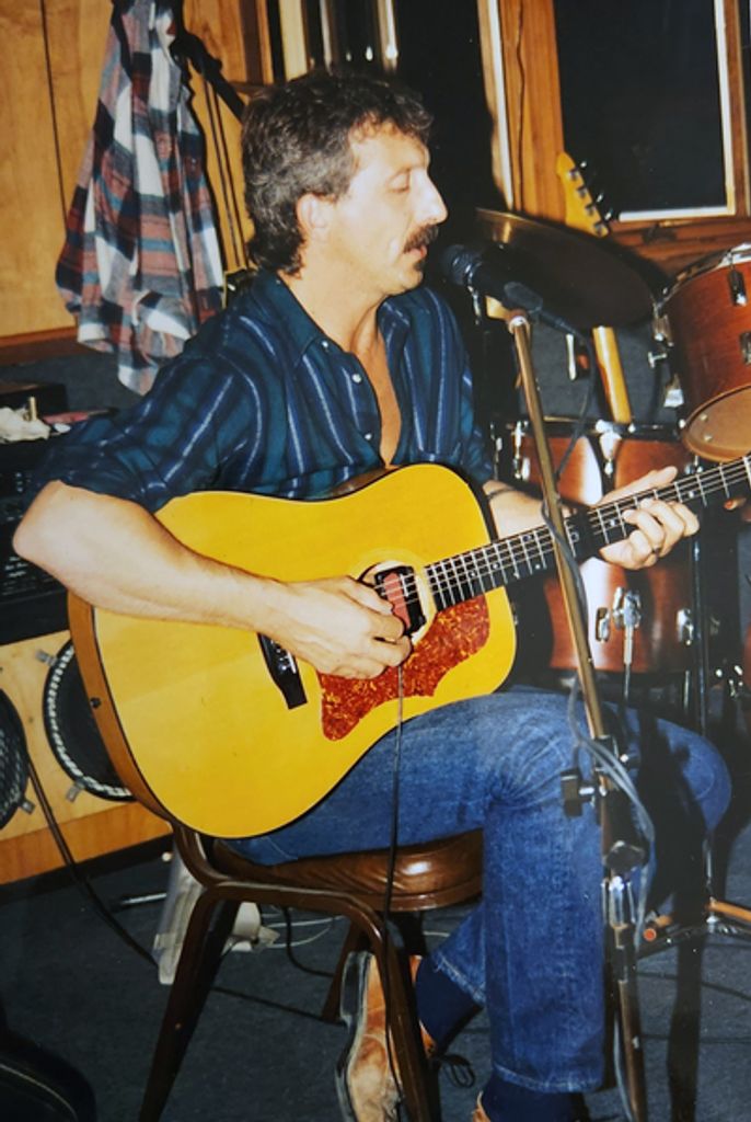 Mark Frank Barcott Profile Photo