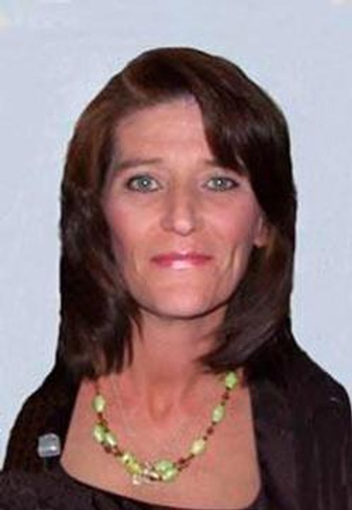 Suzane Marie Naylor