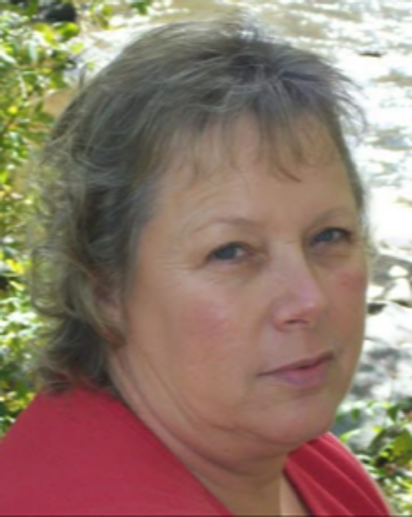 Teresa Lea Dunn Profile Photo