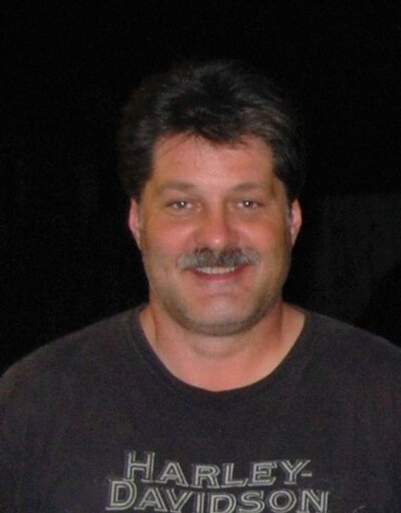 Johnny Lee Harrod Profile Photo