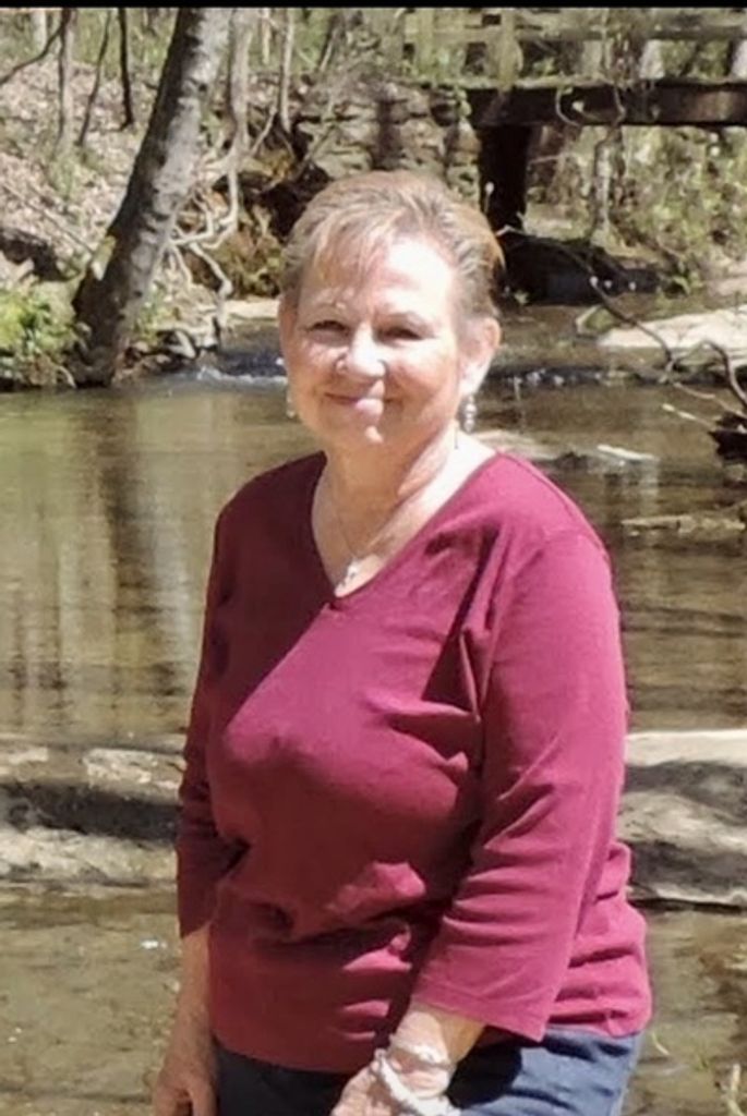 Dorothy Phillips Profile Photo