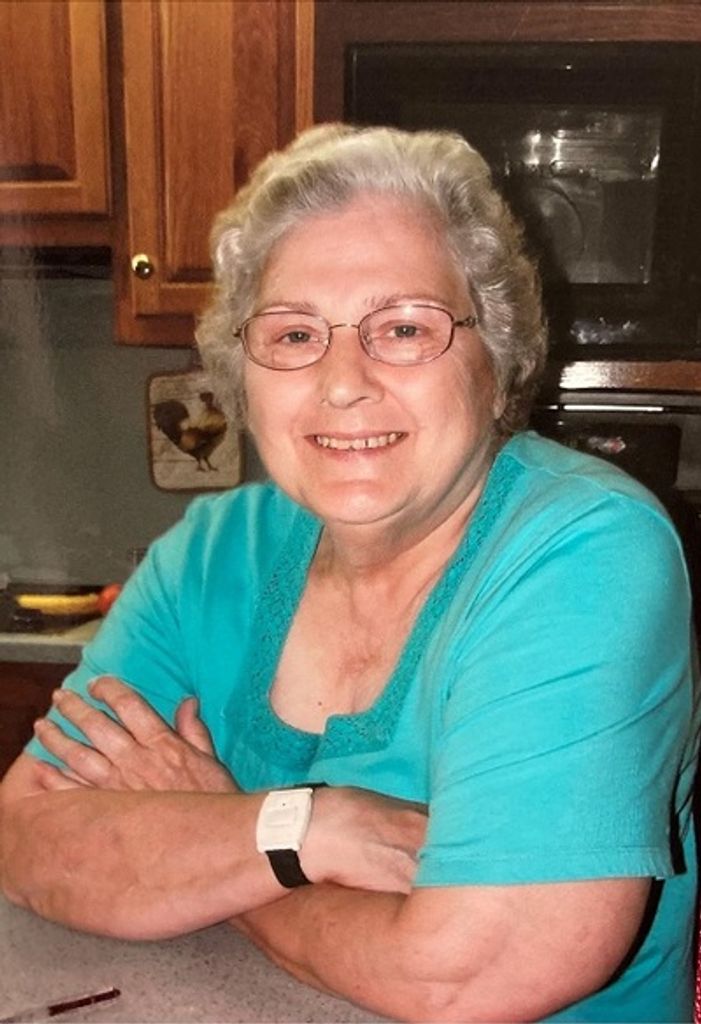 Helen Elizabeth Delay Profile Photo