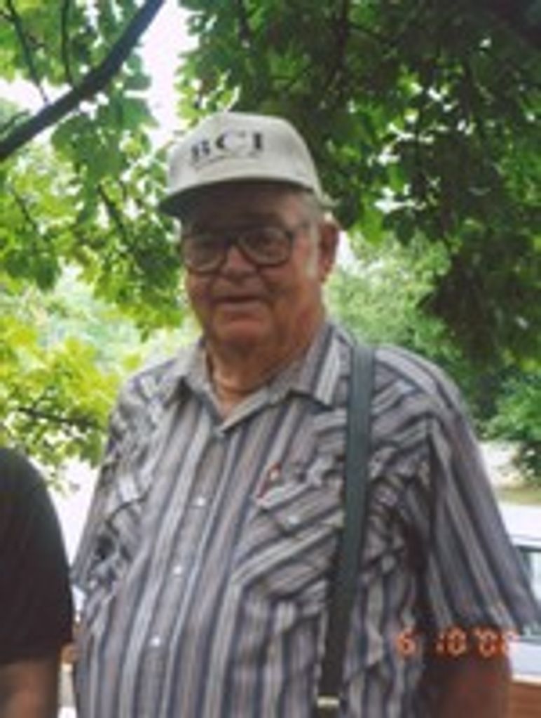 Robert "Bob" Varnell White