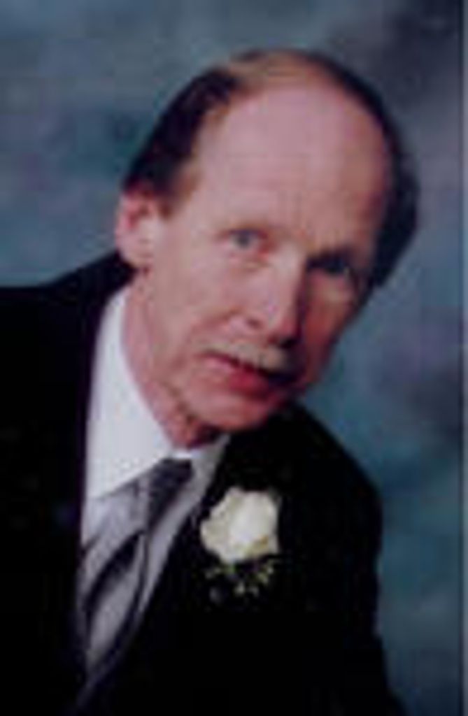 James "Jim" Reissmann