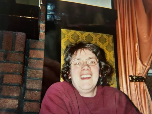 Angela M. (Squires)  Tyger photo gallery thumbnail 91 of 101