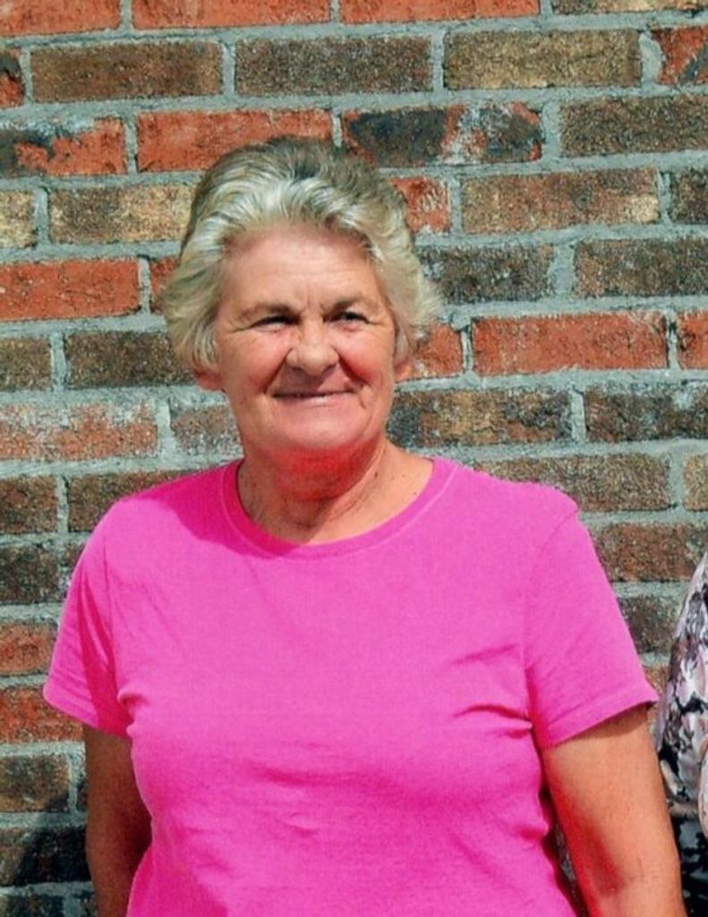 Sylvia Dove Profile Photo