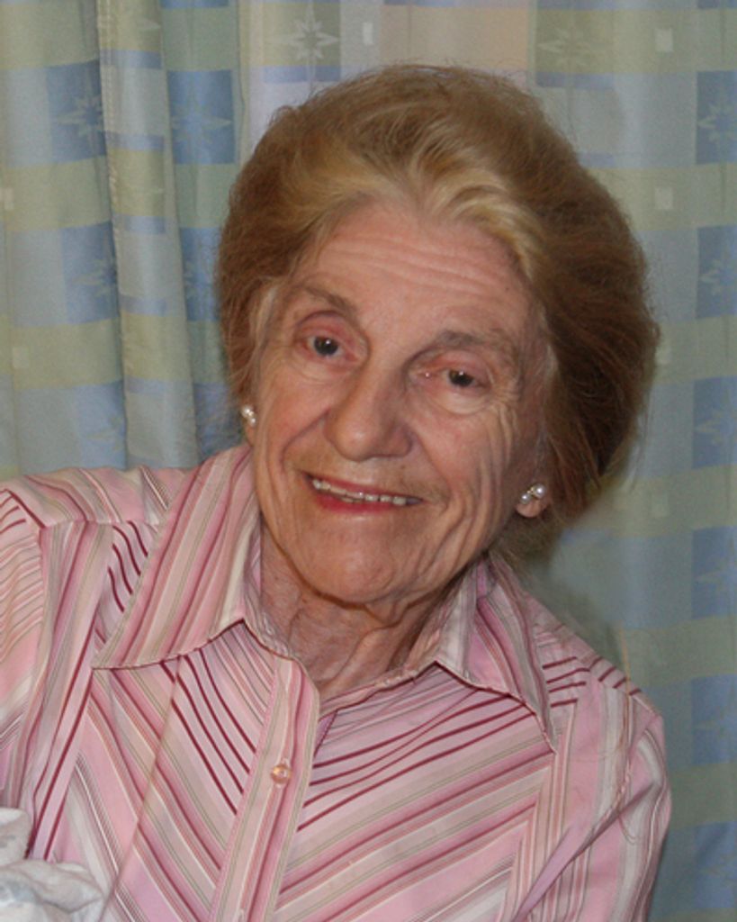 Dorothy L. Seagreaves Profile Photo