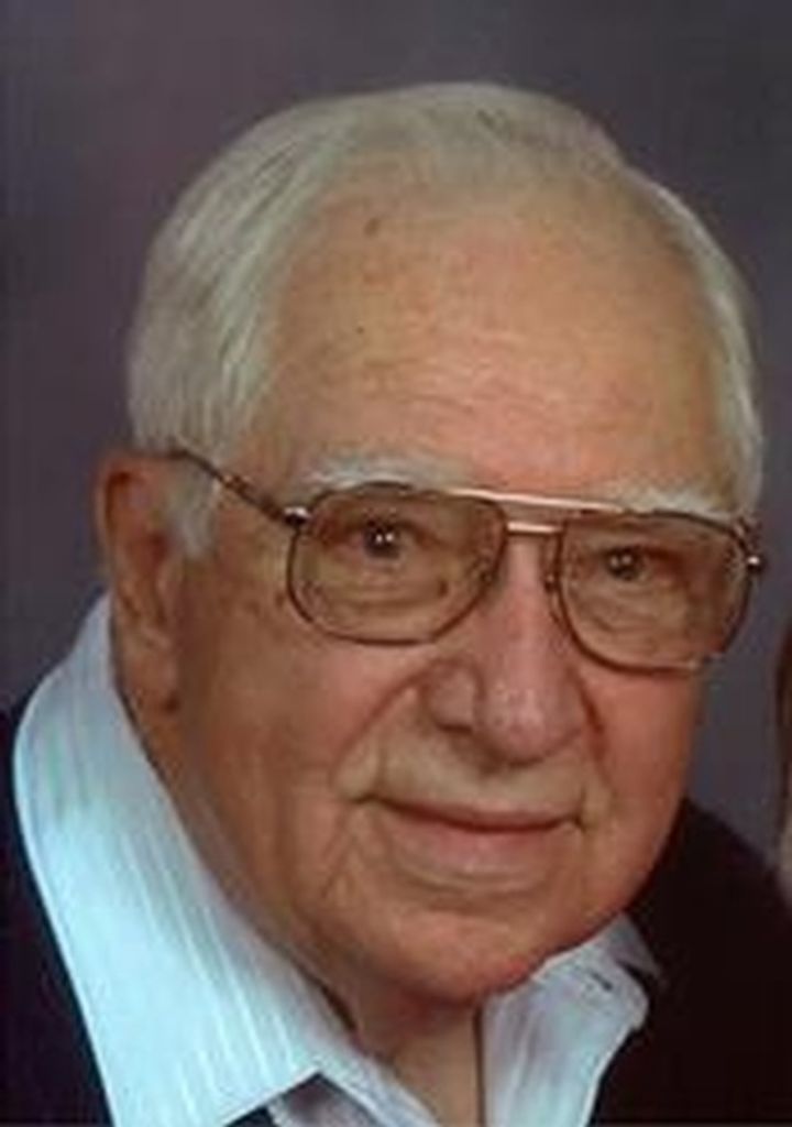 Bob G. Henre