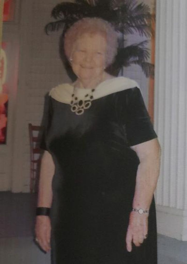 Carolyn Mcdonald Harper