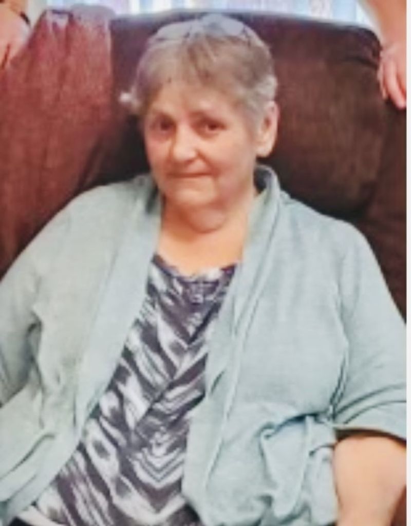 Sandra (Sandy) Barton
