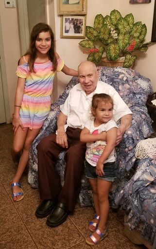Jose C. Guajardo photo gallery thumbnail 29 of 32