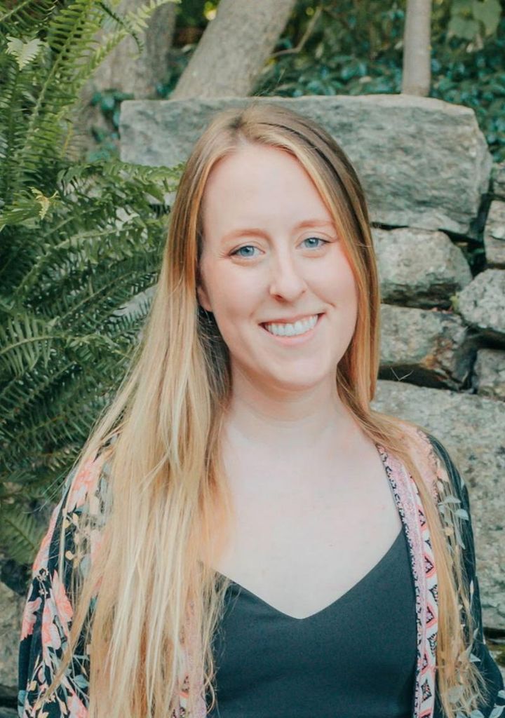 Nicole April Elliott Profile Photo