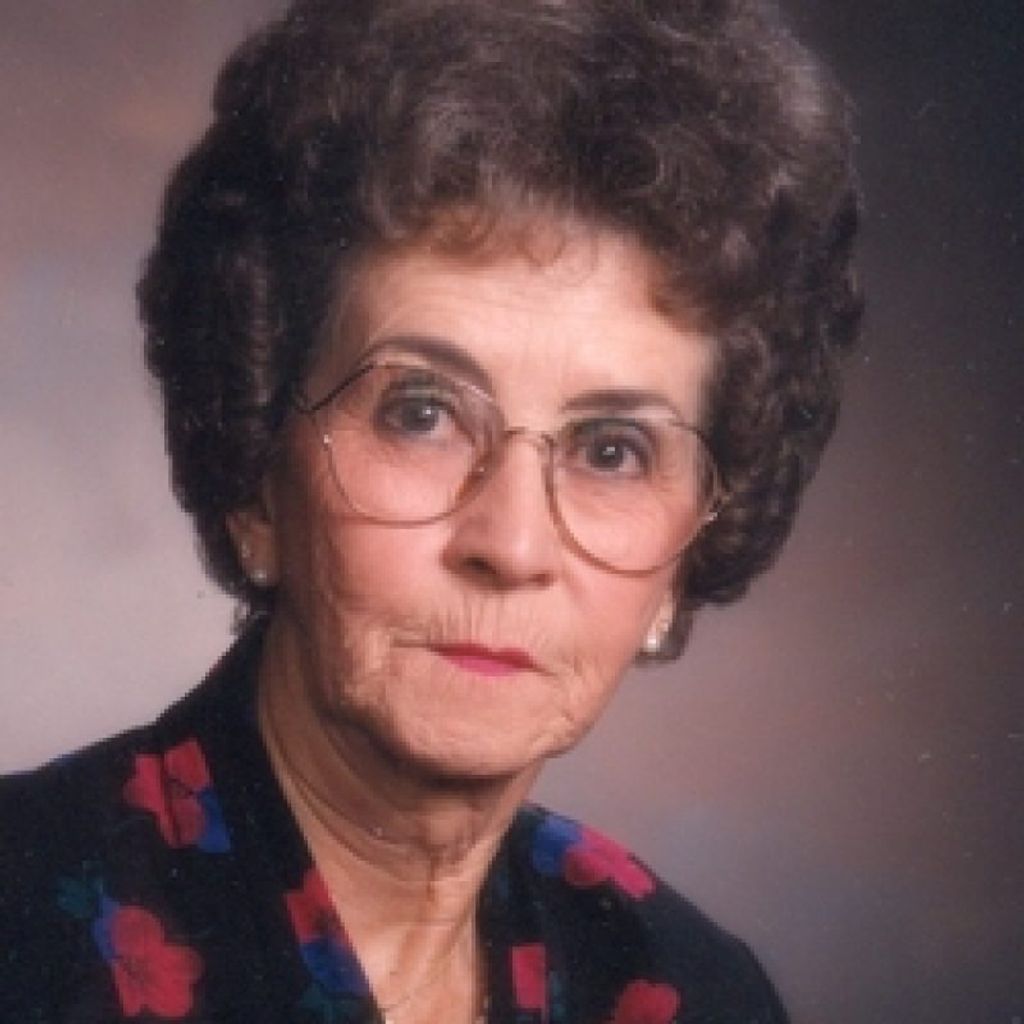 Lois Kathryn  Carmichael