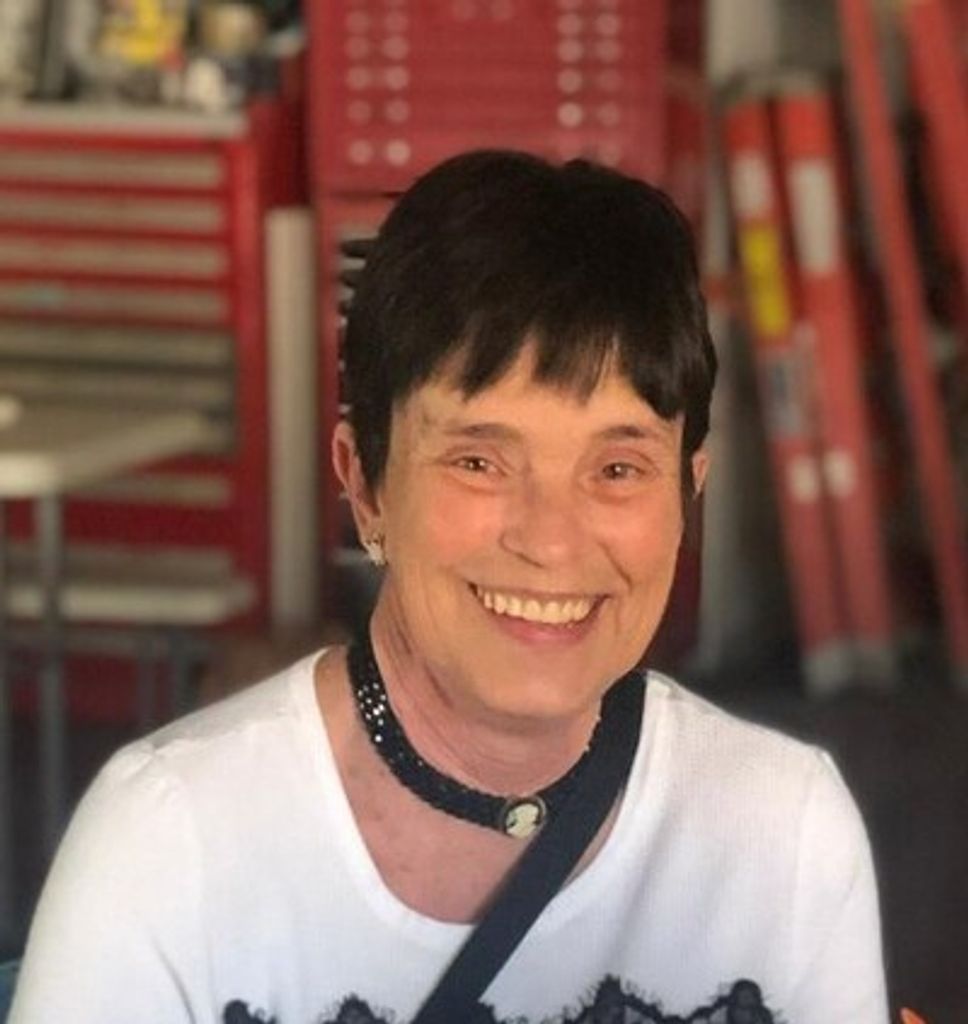 Barbara Lee Blackmore Profile Photo