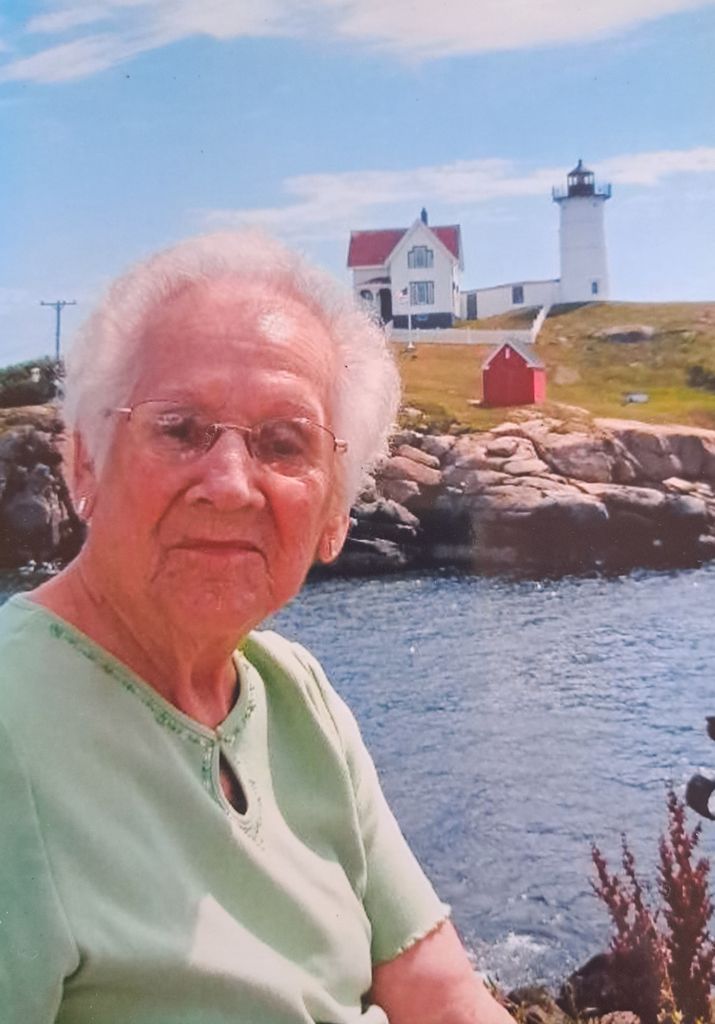 Laurette Mary Fisher Profile Photo