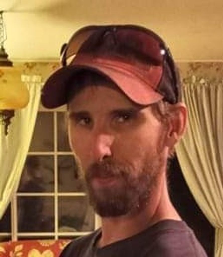 Brandon Emmett Ficke Savoie Profile Photo