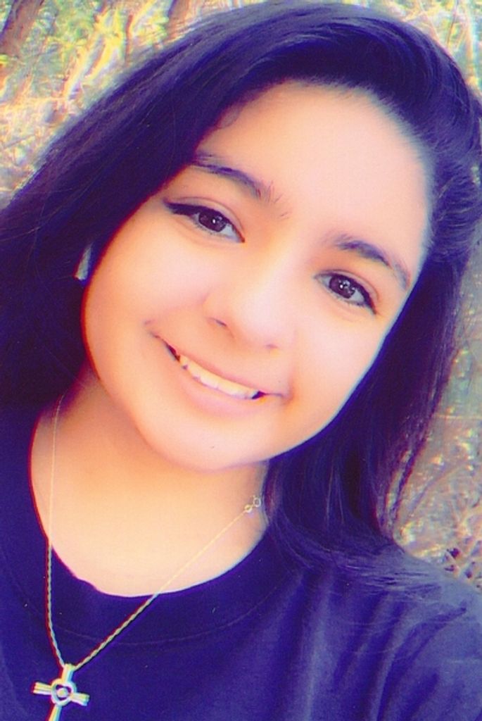 Ana "Nannie" Klariza Torres Profile Photo