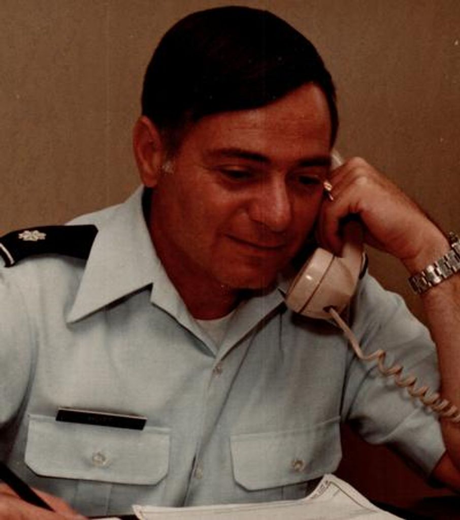 Melvyn Hutt Profile Photo