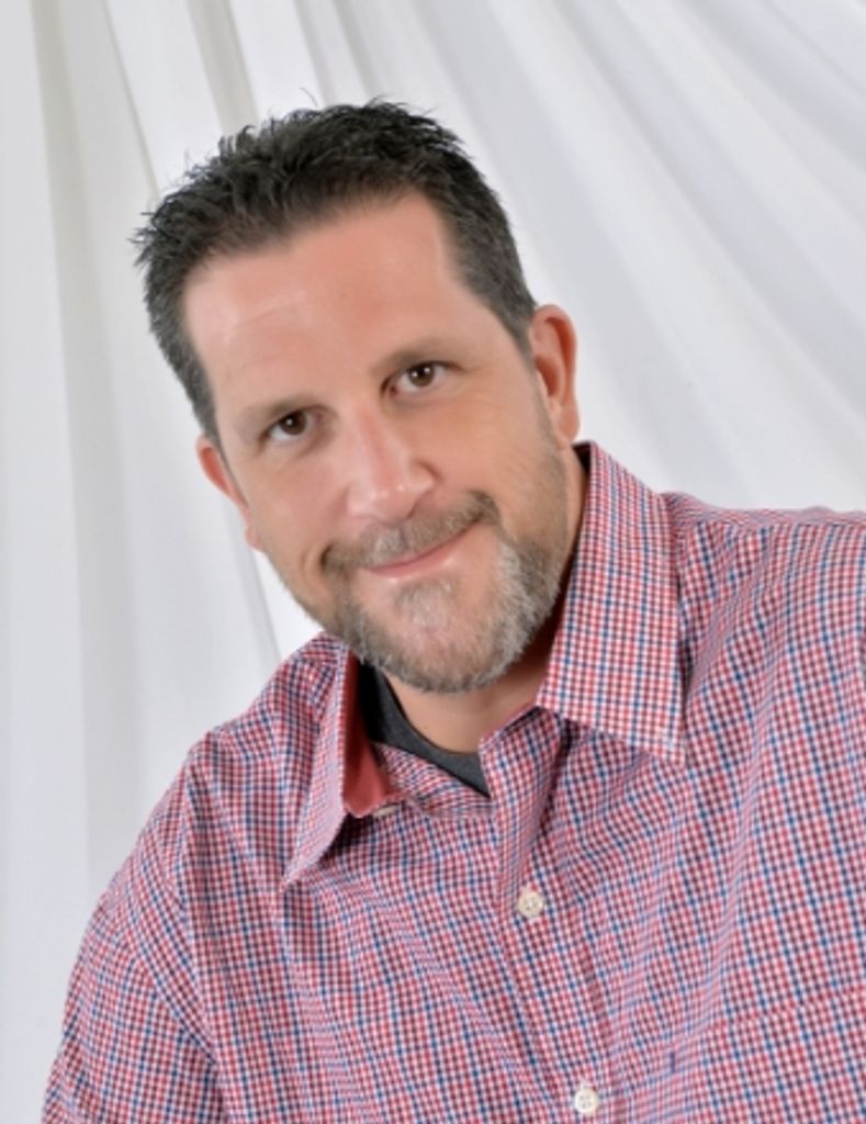 Christopher Jeakle Profile Photo