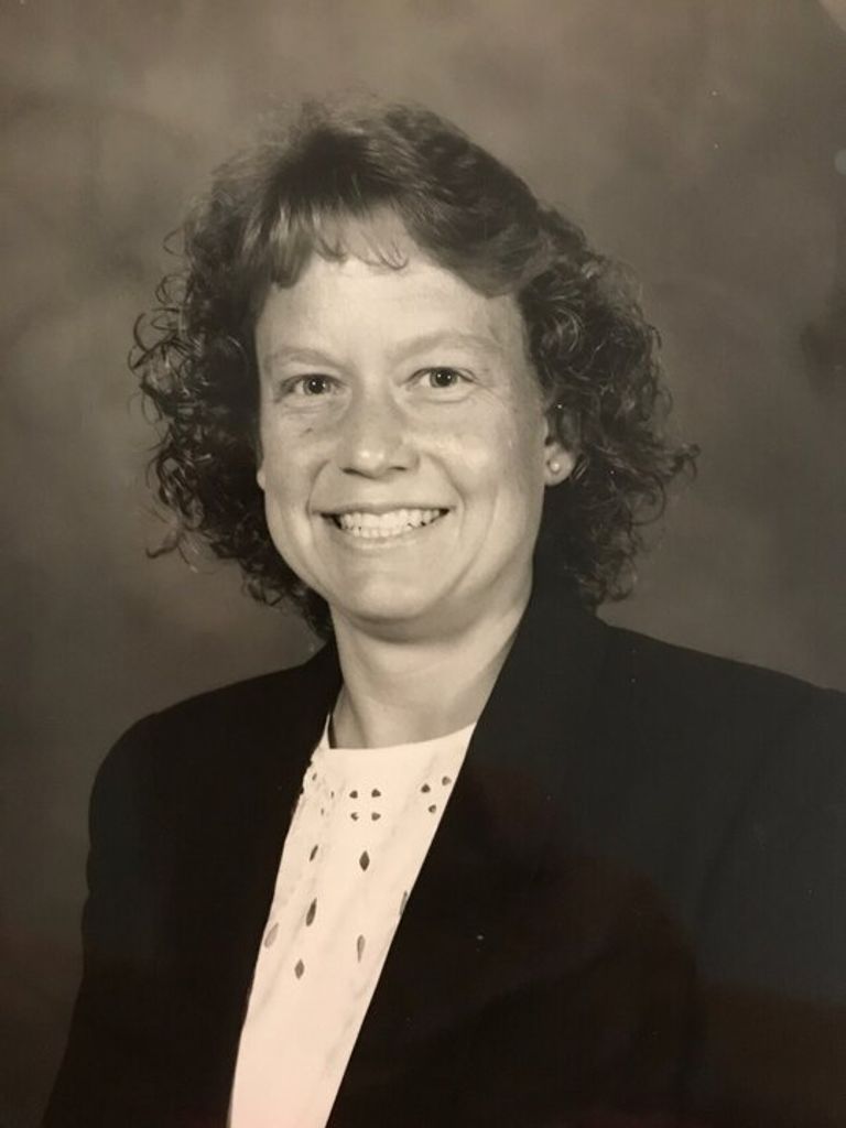 Mary Lyn Holtmann