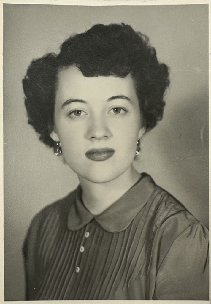Gloria Maxwell Profile Photo