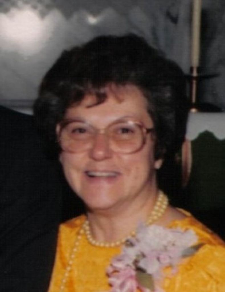 Marie "Lolly" E Hortsman