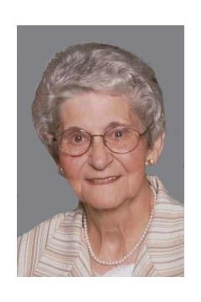 Geraldine Maxine Daniels