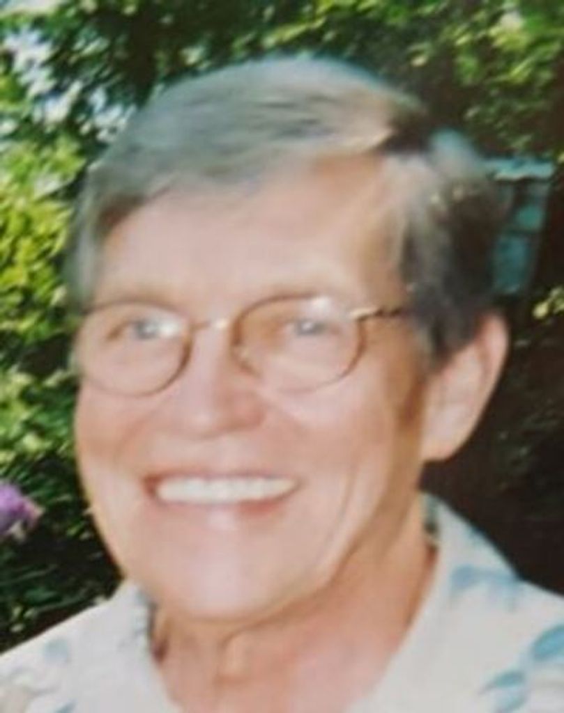 Roger W. Hultquist Profile Photo