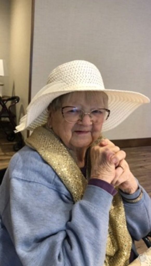 Phyllis (Barber)  Hogan Profile Photo