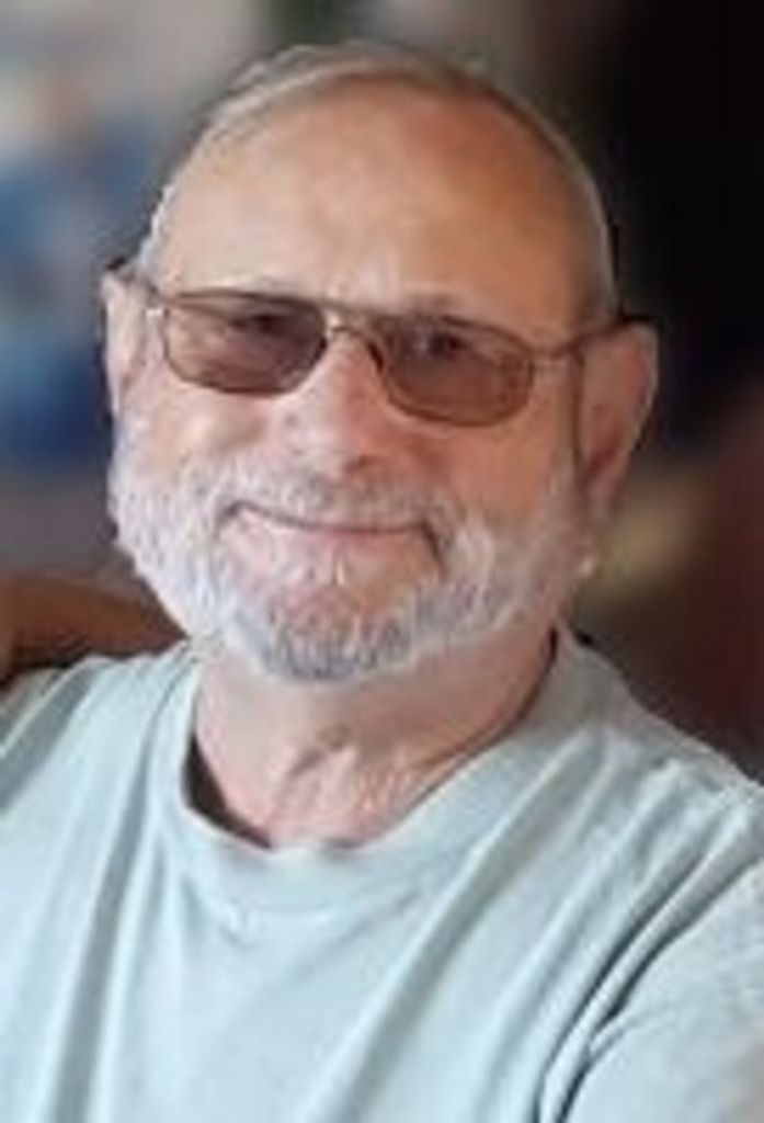 Robert H. Hoelzel Profile Photo