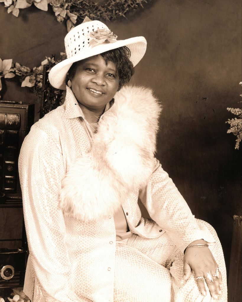 Ms. Charleseina Durham Hagood