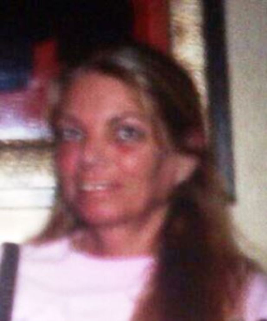 Vicki L. Moore (Nee Recob)